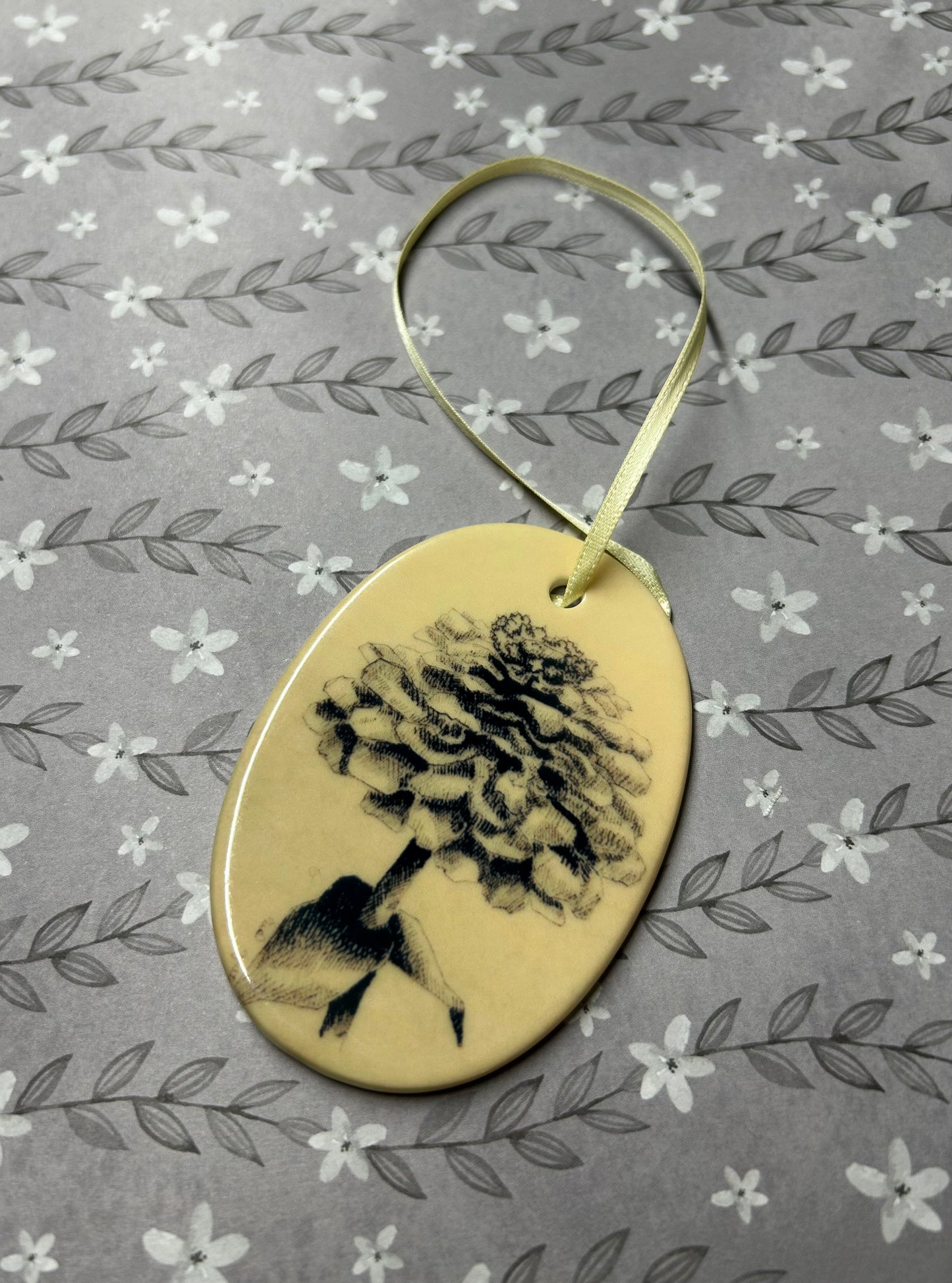 Zinnia Pen Drawing Ornament