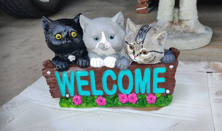 Kitty Welcome Sign