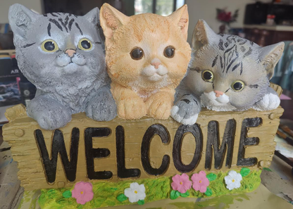 Kitty Welcome Sign