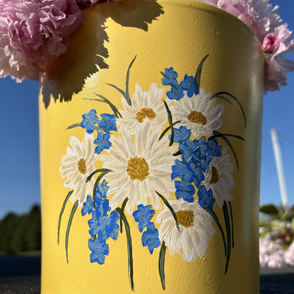 Daisy Hand Painted Flower Pot